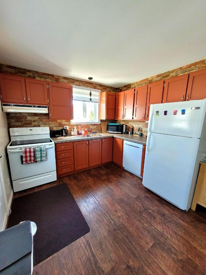Maison St-Raymond Duplex Matane Bagian luar foto